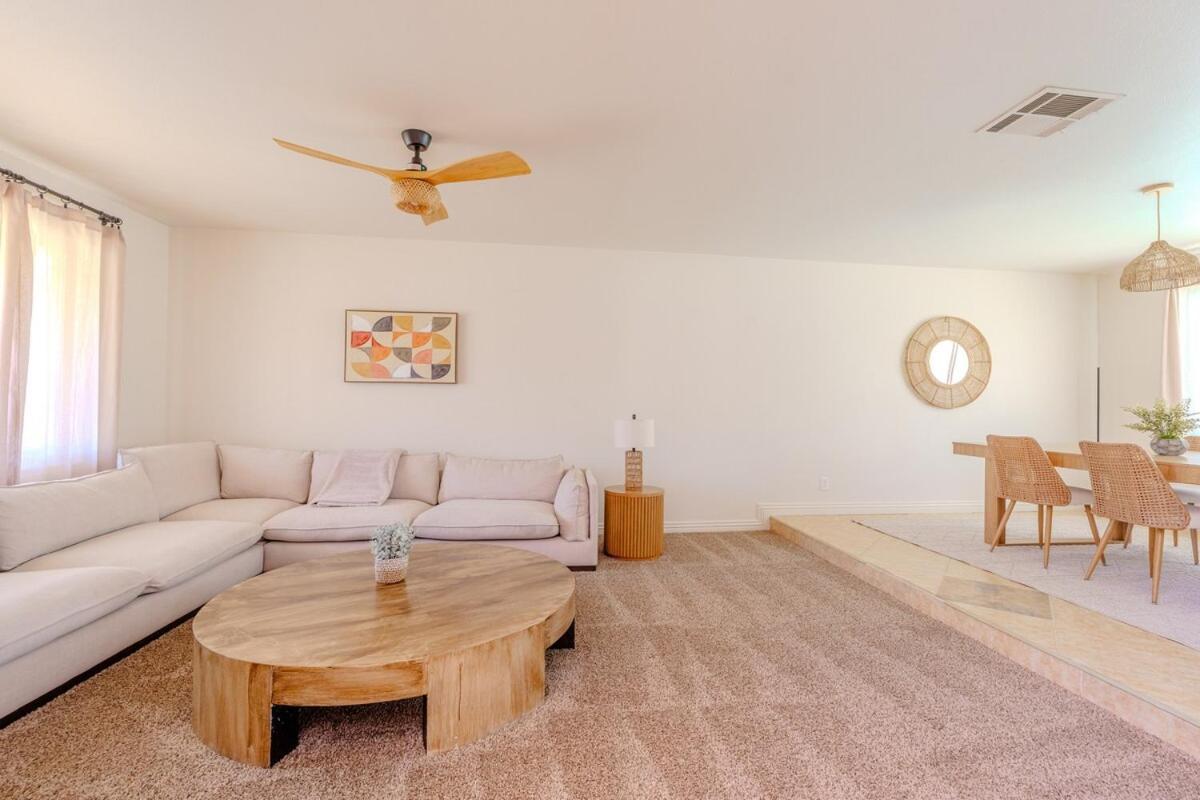 Spacious Lux Estate L 8 Mins To Strip * Las Vegas