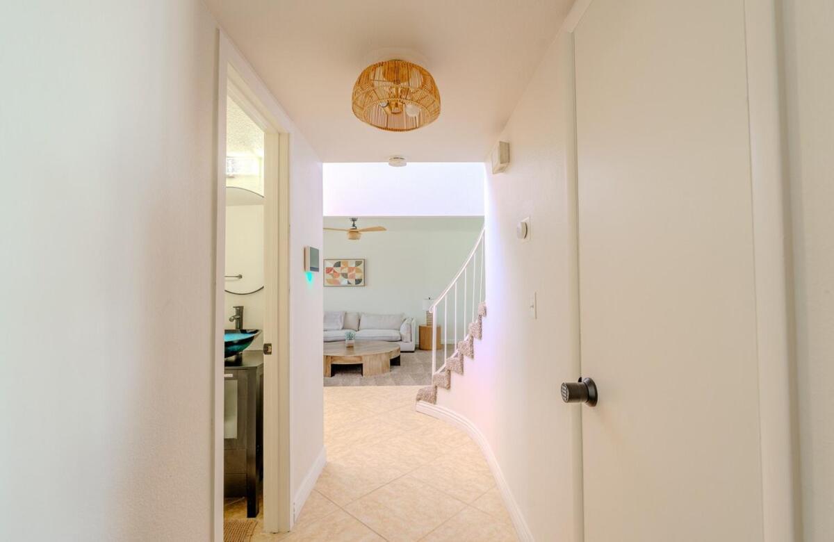 Spacious Lux Estate L 8 Mins To Strip *
